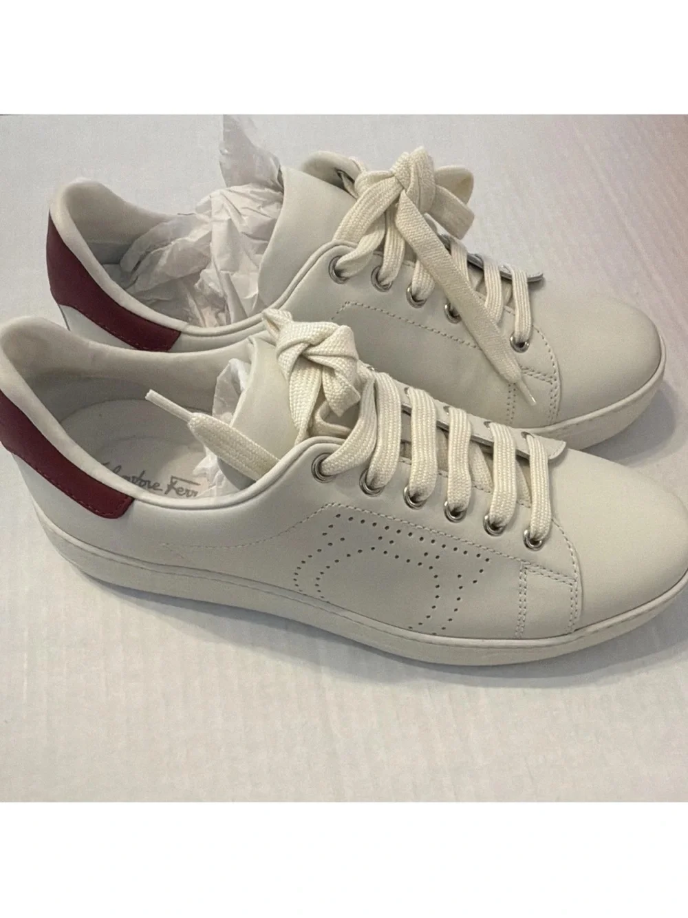 Salvatore Ferragamo Men’s Pierre Low Top Lace-Up Sneakers Size 7